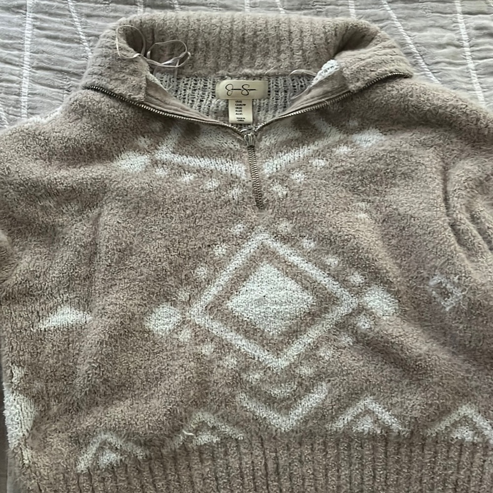 Cropped sweater